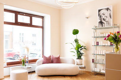 Healthy glow Berlin Airbrush Tanning Beauty