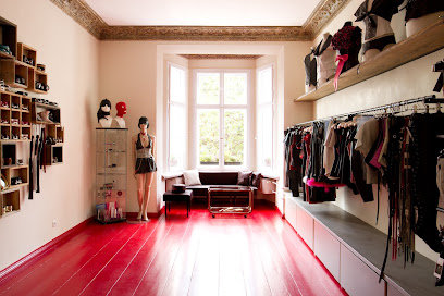 dos santos Lederatelier