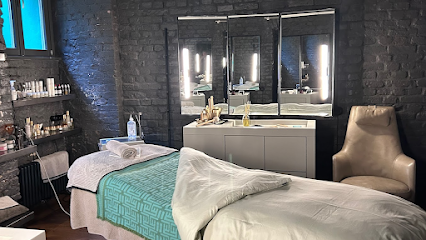 WHEADON BERLIN - Cosmetic Treatments for Face & Body