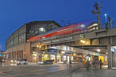 Einkaufsbahnhof Berlin-Friedrichstraße