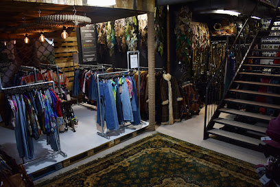 PICKNWEIGHT - VINTAGE KILO STORE