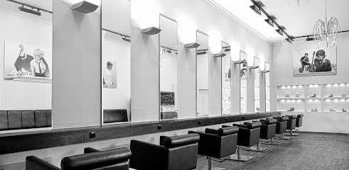 Maxat hairdresser Berlin-Mitte