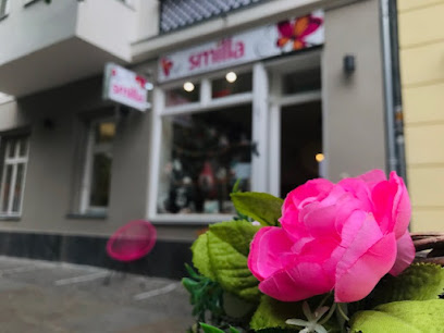 smilla Berlin - fabric store, sewing classes and sewing machines