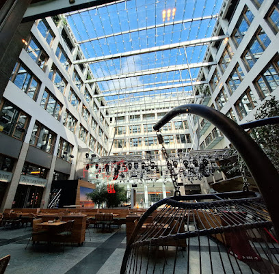 MAREDO Berlin Unter den Linden