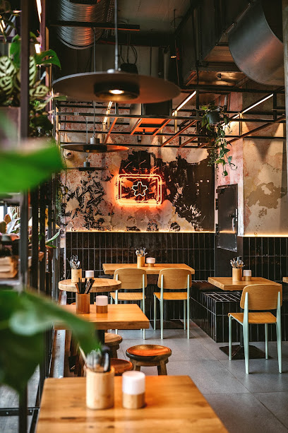 PHO - Noodlebar (Zoo)