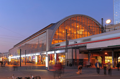 Einkaufsbahnhof Berlin Alexanderplatz