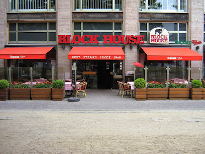 BLOCK HOUSE Karl-Marx-Allee